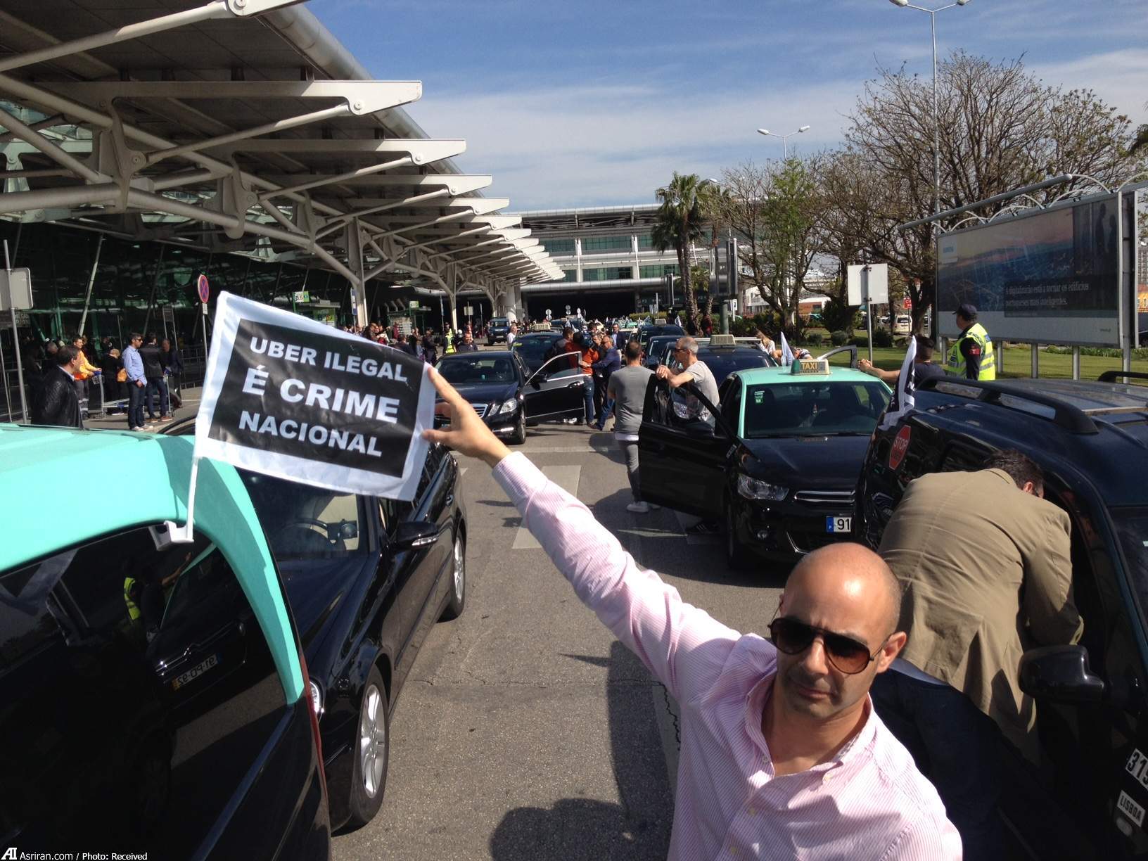 اعتصاب رانندگان پرتغالی علیه یک اپلیکیشن موبایلی (+عکس)