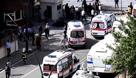 انفجار خودروی بمب‌گذاری شده در غازی‌آنتپ ترکیه