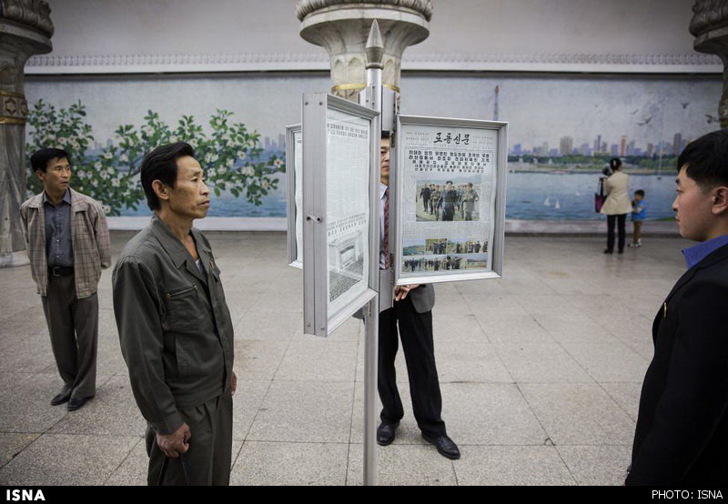 زندگی روزمره مردم کره شمالی در مترو  و زیر زمین (+عکس)