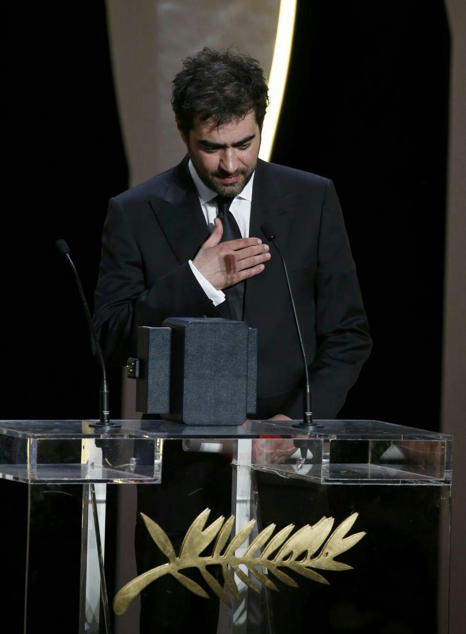 شهاب حسینی برنده نخل طلایی بهترین بازیگر مرد/ نخل طلای بهترین فیلمنامه برای اصغر فرهادی (+عکس)