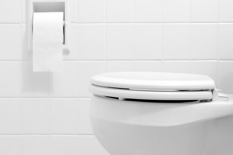۱۰ وسیله‌ ای که آلوده تر از توالت هستند