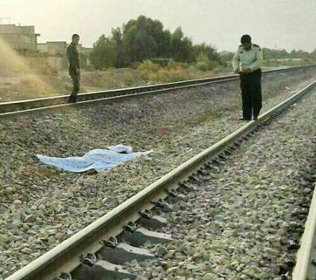 علت برخورد یک زن با قطار در یزد در حال بررسی است