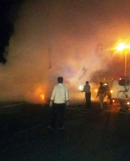 مرگ 4 نفر در آتش گرفتن پراید در خوزستان (+عکس)