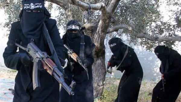 روی آوردن داعش به تک تیراندازهای زن  به دلیل تلفات زیاد نیروهایش در موصل