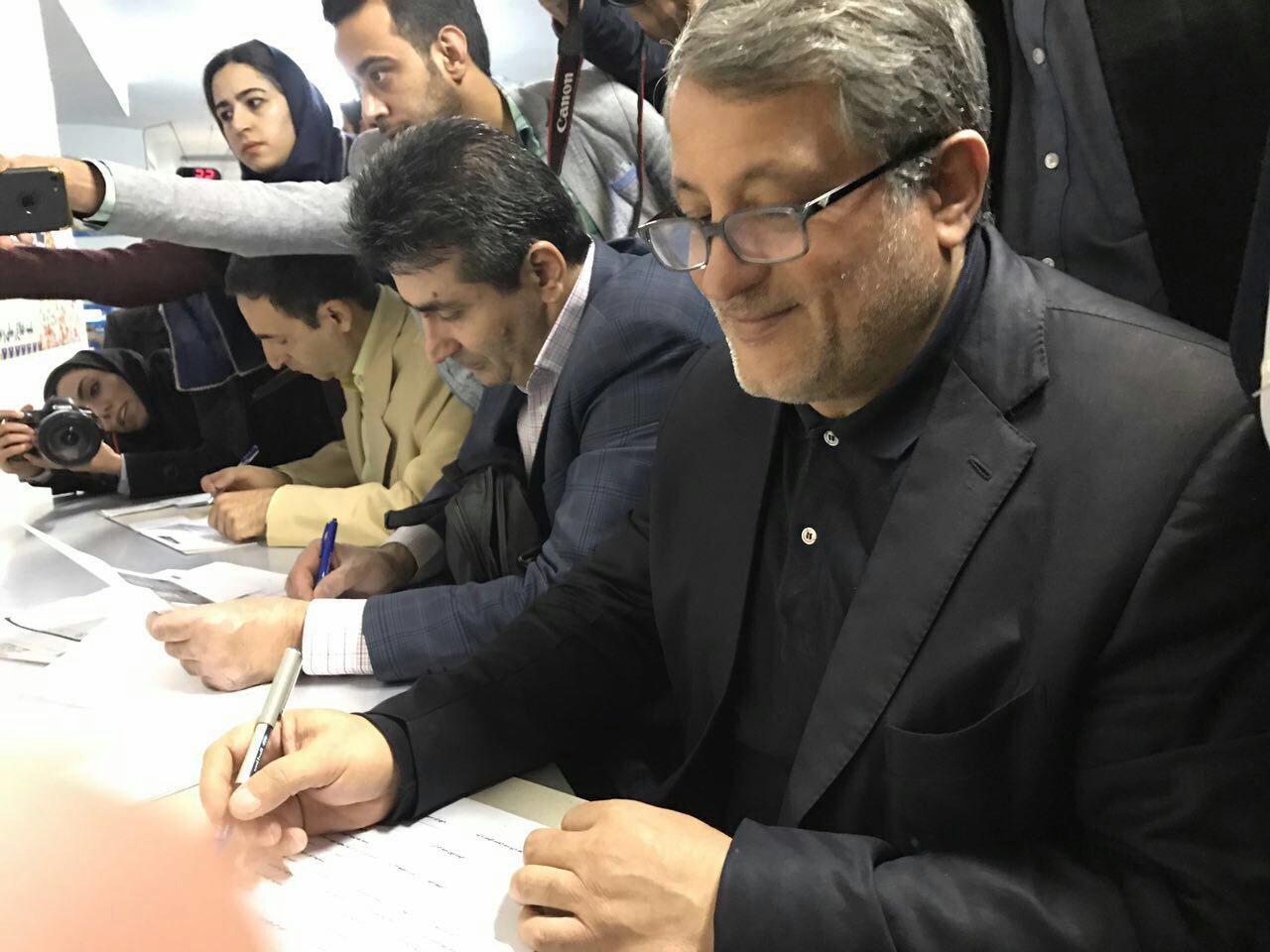 محسن هاشمی نامزد انتخابات شورای شهر تهران شد (+عکس)