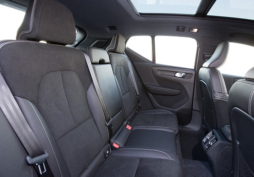 آیا ولوو XC40 بهترین SUV کامپکت جهان است؟