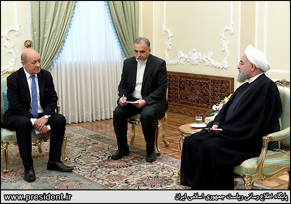 روحانی در دیدار وزیر خارجه فرانسه: ایران هرگز آغازگر نقض برجام نخواهد بود/ برهم خوردن آن نقطه پشیمانی خواهد بود