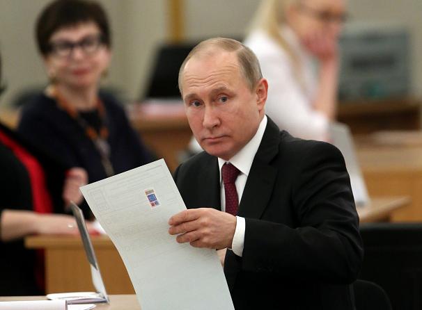 تخمین اولیه از نتیجه انتخابات روسیه: پوتین با کسب ۷۳ درصد آراء پیروز شد