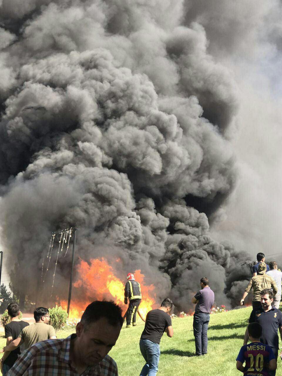 انفجار تانکر سوخت در میدان تبادل امام علی تبریز/ 2 نفر کشته شدند (+ عکس)