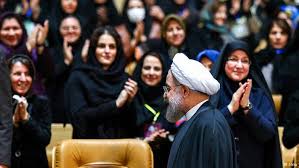 معاون پارلمانی روحانی: حضور 3 زن در فهرست کابینه دوازدهم