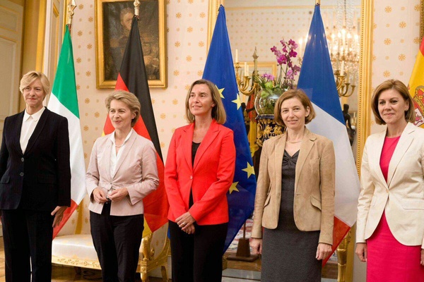 ۴ زن، ۴وزیر دفاع اروپا (عکس)