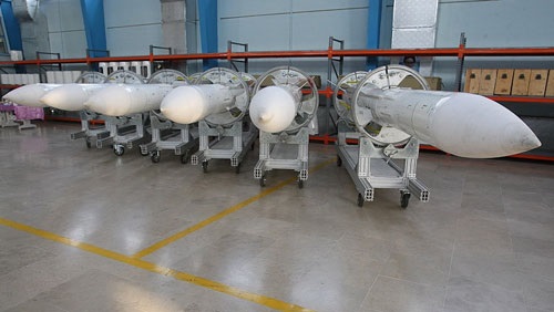 روزنامه آمریکایی: ساخت کارخانه‌های ایرانی تولید موشک دوربُرد در سوریه