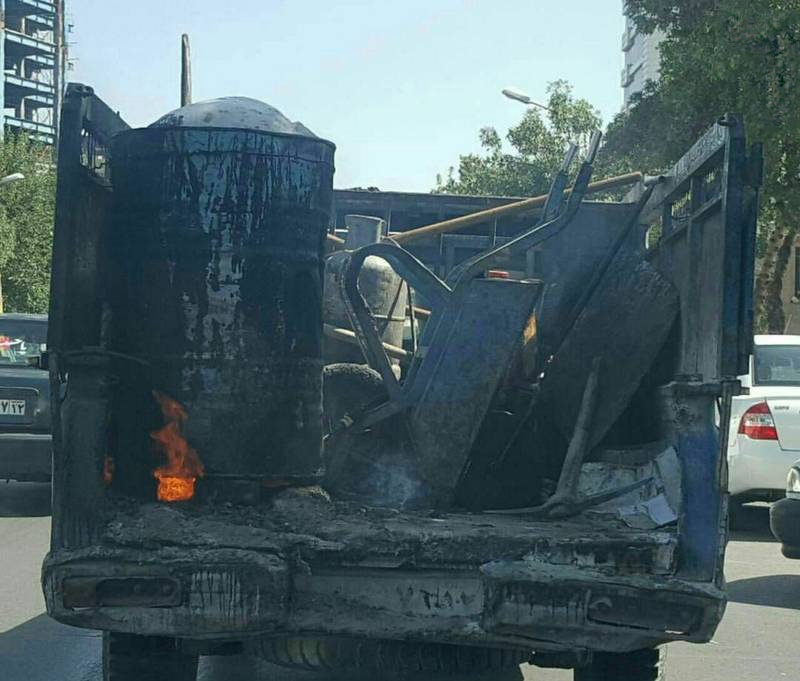 بمب متحرک در خیابان‌های مشهد! (عکس)