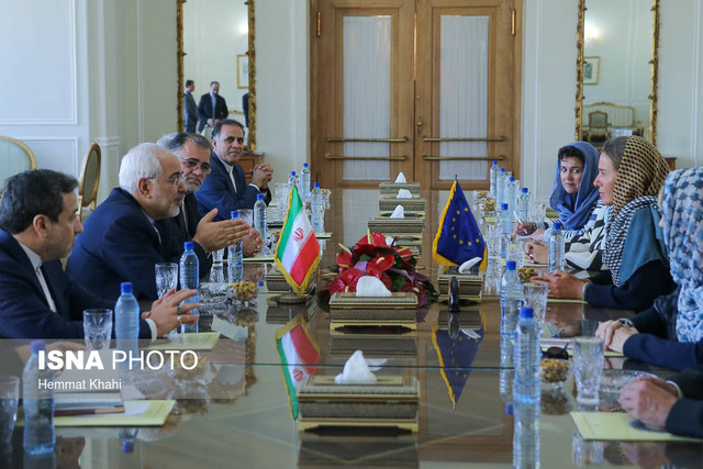 ظریف خطاب به موگرینی: بیانیه مشترک سه کشور اروپایی و آمریکا حرکت در مسیر اشتباه بود/ ترامپ تلاش می‌کند به هزینه ایران، برجام را از بین ببرد