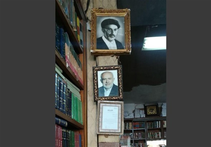 کتابفروشی زیر خاکی در تهران/ 150 سال است کتاب می‌فروشیم