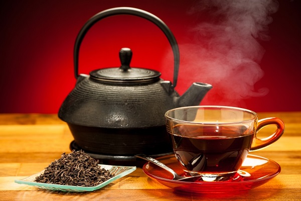 از فواید نوشیدن چای سیاه