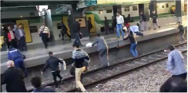 خروج متروی سریع‌السیر کرج-تهران از ریل/ اورژانس: این حادثه هیچ مصدومی نداشت