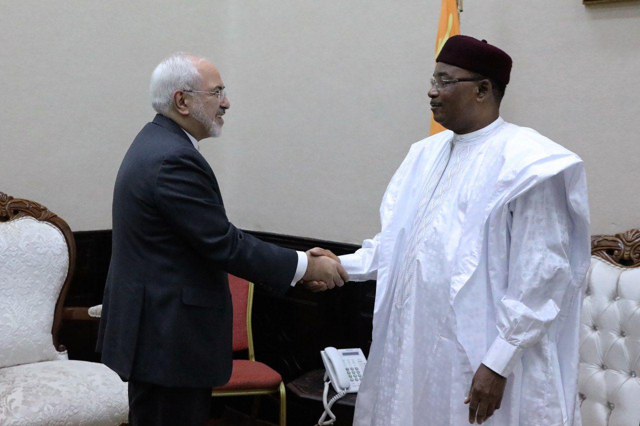 دیدار ظریف با رئیس‌جمهور نیجر (+عکس)
