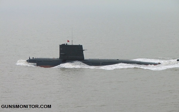 نگاهی به زیردریایی دیزلی- الکتریکی چینی ها!(+عکس)