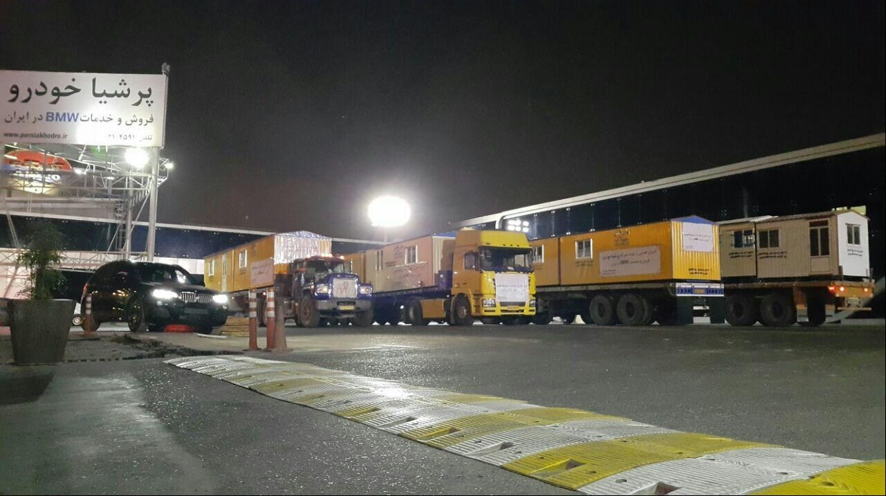 پرشیا خودرو با ارسال کانکس‌های مجهز به غرب کشور، به یاری زلزله‌زدگان شتافت (+عکس)