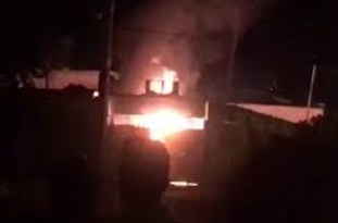 ناآرامی در کازرون: به آتش کشیدن مرکز پلیس/ یک کشته و 6 زخمی