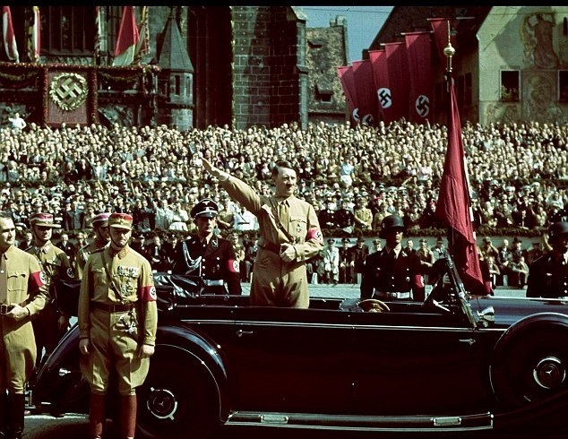 خودروهای رهبران جنگ جهانی دوم/ چرچیل سوار بر دایلمر آلمان‌ها