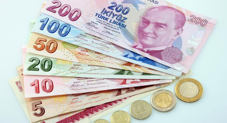 سقوط 40 درصدی ارزش پول ترکیه/ بسته بانک مرکزی ترکیه عمل نکرد