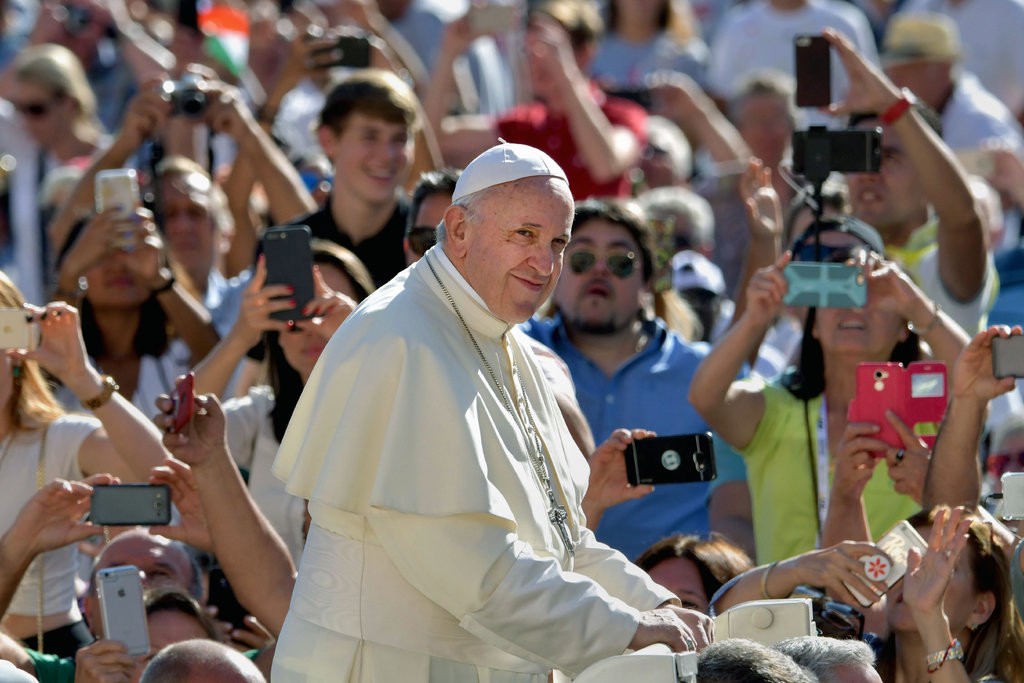 چاره‌جویی جهانی پاپ برای آزار جنسی کودکان از سوی کشیش‌ها