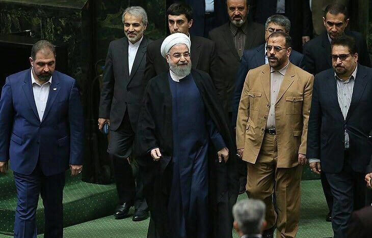 آغاز جلسه علني مجلس/ سوال از روحاني در دستور كار