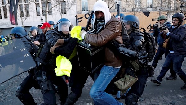 3 نکته رسانه ای درباره اعتراضات فرانسه