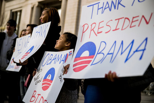تجمع هواداران باراک اوباما در مقابل کاخ سفید برای خداحافظی