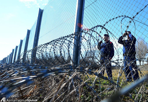 مرز بین بلغارستان و کرواسی: این دیوار نیز عمدتا برای جلوگیری از ورود پناهجویان خواستار ورود به خاک اروپا کشیده شده است.