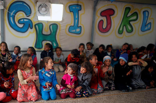 کودکان اردوگاه آوارگان جنگی در عراق در انتظار ورود دبیر کل سازمان ملل 