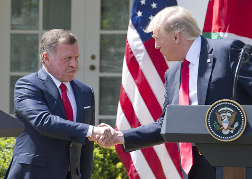 نشست خبری رهبران آمریکا و اردن در باغ رز کاخ سفید