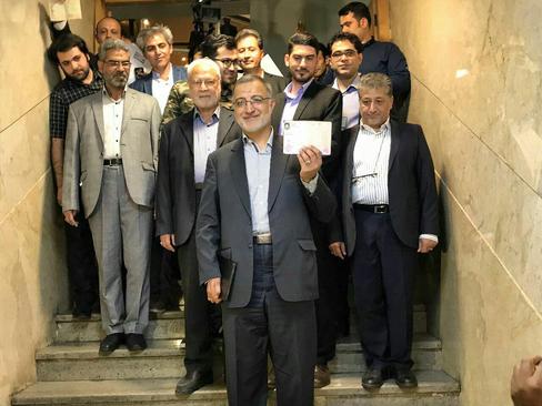 «علیرضا زاکانی» به عنوان كانديداي جمنا در انتخابات ریاست‌جمهوری ثبت‌نام کرد.