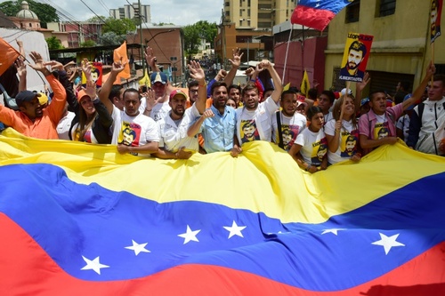 تظاهرات مخالفان علیه رئیس جمهور ونزوئلا