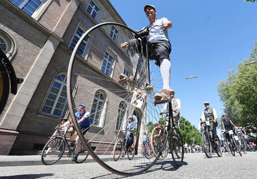 تور دوچرخه سواری در شهر کارلسروهه آلمان