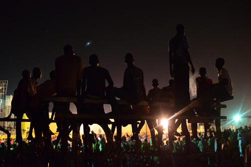 تماشای بازی نهایی لیگ محلی به مناسبت ماه رمضان در شهر جوبا پایتخت سودان جنوبی