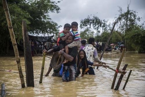وقوع سیل در اردوگاه اسکان پناهجویان مسلمان میانماری در بنگلادش