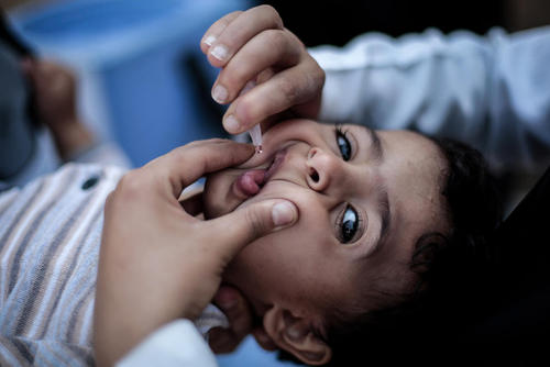 واکسیناسیون فلج اطفال در شهر صنعا یمن