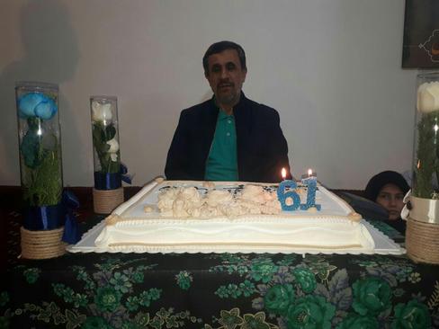 خانواده محمود احمدی نژاد جشن تولد احمدی نژاد اخبار احمدی نژاد احمدی نژاد کجاست