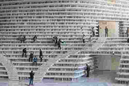 کتابخانه بزرگ شهر تیانجین چین