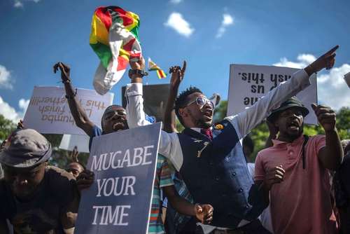 شادمانی مردم زیمبابوه از استعفای رابرت موگابه - هراره