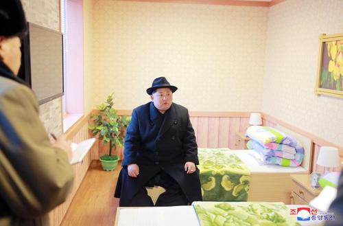  بازدید رهبر کره شمالی از هتلی در استان مرزی در شهر سامجیون در مرز با چین/ خبرگزاری رسمی کره شمالی