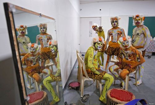 یک گروه نمایش در بنگلور هند