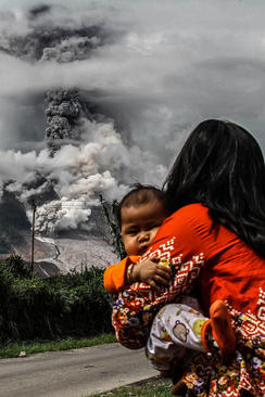 تماشای غبارهای آتشفشانی – کارو اندونزی