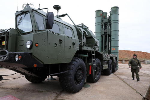استقرار سامانه دفاعی اس400 روسی در بندر سواستوپول روسیه