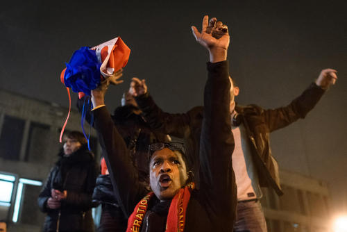 تظاهرات کارکنان زندان‌های فرانسه با مطالبات صنفی و افزایش حقوق و دستمزد- پاریس