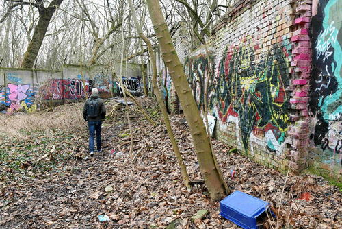 باقی ماندن حدود 80 متر از بقایای دیوار سابق جدا کننده دو بخش شرقی و غربی برلین – منطقه جنگلی پانکو در شهر برلین