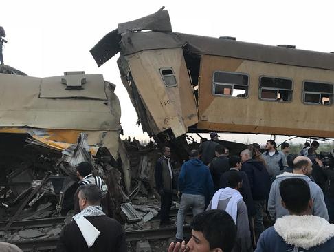 15 کشته در تصادف یک قطار مسافربری با یک قطار باری در شمال مصر